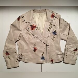 Creme colored ladies vegan leather jacket  embroidered floral stitching size XL